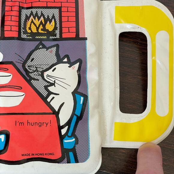 Vintage Johnson & Johnson Happy Kittys Soft Book Baby 1983 No Cat Figure Vinyl - Picture 7 of 7